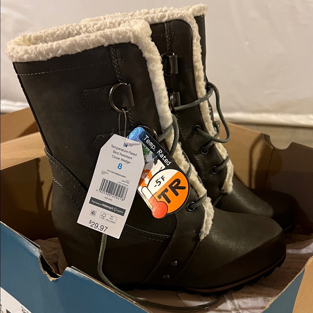Forest green lace up Winter Boots wedges with Faux Fur Lining